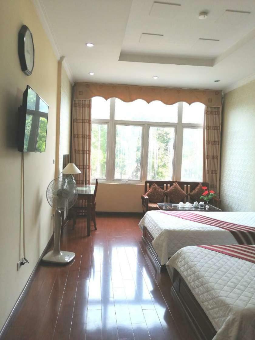 Clover Hanoi Hotel Exterior photo